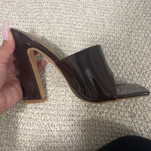 Brand new brown heels
